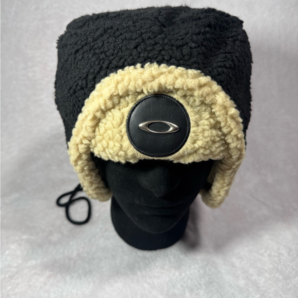 Oakley Software Moscow Trapper Ushanka Aviator Winter Hat Green /Cream Y2K 2000s